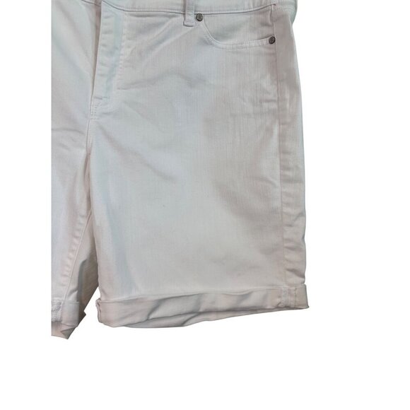Talbots Women's Girlfriend Denim White Stretch Short 7 1/2 Inseam Size 16 Petite - Picture 3 of 11